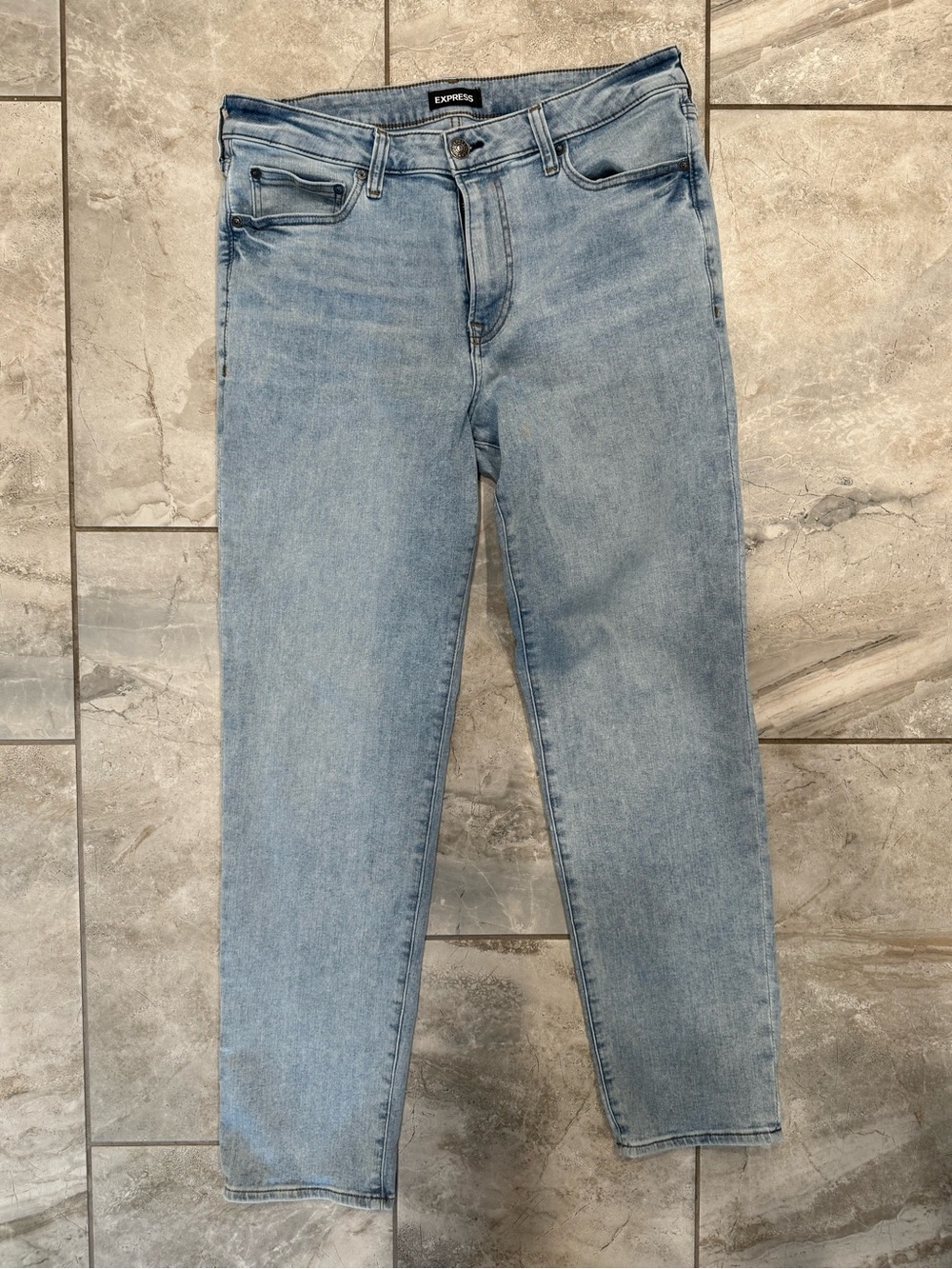 Express Light Wash Straight-Leg Denim Jeans Size 34x32